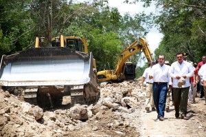 Invierte Gobierno de Yucatán más de 60 millones de pesos en infraestructura carretera