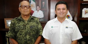 Reconoce el alcalde de Cozumel labor del General de brigada DEM Rene Carranza García