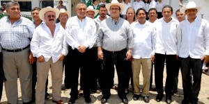 Con apoyo de LICONSA impulsa Javier Duarte la producción lechera en el sur de Veracruz