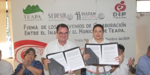 Firman Convenios de Colaboración INAPAM y Ayuntamiento de Teapa