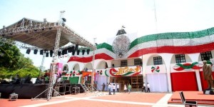 Todo listo en Plaza de la Reforma en Cancún para el festejo y ceremonia del grito de Independencia