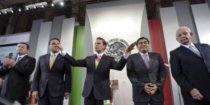 Nos comprometimos a mover a México, y estamos cumpliendo; México está en movimiento: Peña Nieto