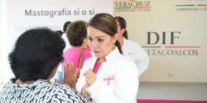 Continúa DIF Coatzacoalcos jornadas preventivas contra el cáncer de mama