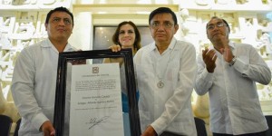 Doctorado Honoris Causa para el arqueólogo yucateco Alfredo Barrera Rubio