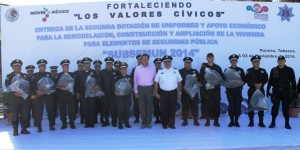 Reconoce alcalde de Paraíso esfuerzo y dedicación de elementos de Seguridad Pública municipal