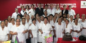 Certifica Secretaría de Salud a 50 parteras tradicionales en la región de Veracruz