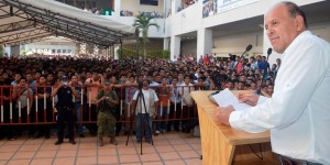 Contribuye el Ejército a forjar mejores ciudadanos para Tabasco y el País: Ferrer