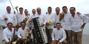 Serenata a Lara en Veracruz y Tlacotalpan para homenajear al Flaco de Oro