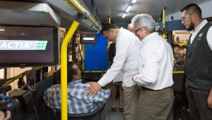 Autobuses adaptados en Yucatán darán mayor movilidad a personas con discapacidad