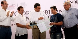 En 2015 se incrementarán programas y apoyos para mejorar economía en Yucatán: RZB