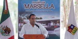Coloca gobernador la primera piedra del fraccionamiento Marsella, en Playa del Carmen