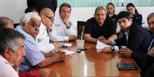 Se reúne Tránsito del Estado de Veracruz con Alcalde y líderes transportistas de Banderilla