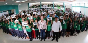 Con “Todos a la Escuela” entregara más de 11 mil 600 tabletas electrónicas en 13 regiones de Chiapas