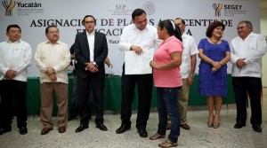 Docentes, agentes del cambio y transformación de Yucatán: RZB