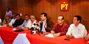 Reabrir demandas penales y juicio político contra el petrolero Pilar Córdova: Partido del Trabajo