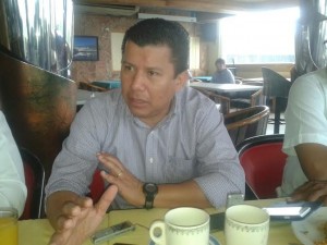 Son rumores no hay candidato para el Centro: Adrián Hernández