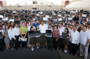 Suman más de 26 mil estudiantes en Yucatán beneficiados con Bienestar Digital