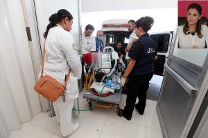 Apoya DIF Quintana Roo traslado de niña con quemaduras a Galveston, Texas