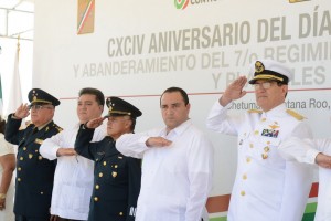 Presiden el Gobernador y Autoridades Militares y Navales el CXCIV Aniversario de la Bandera Nacional