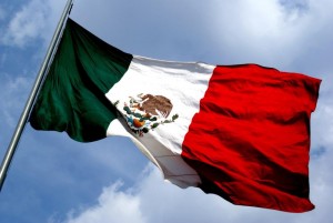 Celebración del Día de la Bandera en México
