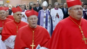 Papa Francisco, pide llorar en miércoles de ceniza a sacerdotes para no ser hipócritas