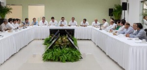 Dialogan sobre proyectos y acciones a favor de Yucatán