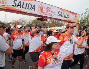 Gana Emmanuel Mnagat Carrera Sadasi de 10 kilómetros en Yucatán
