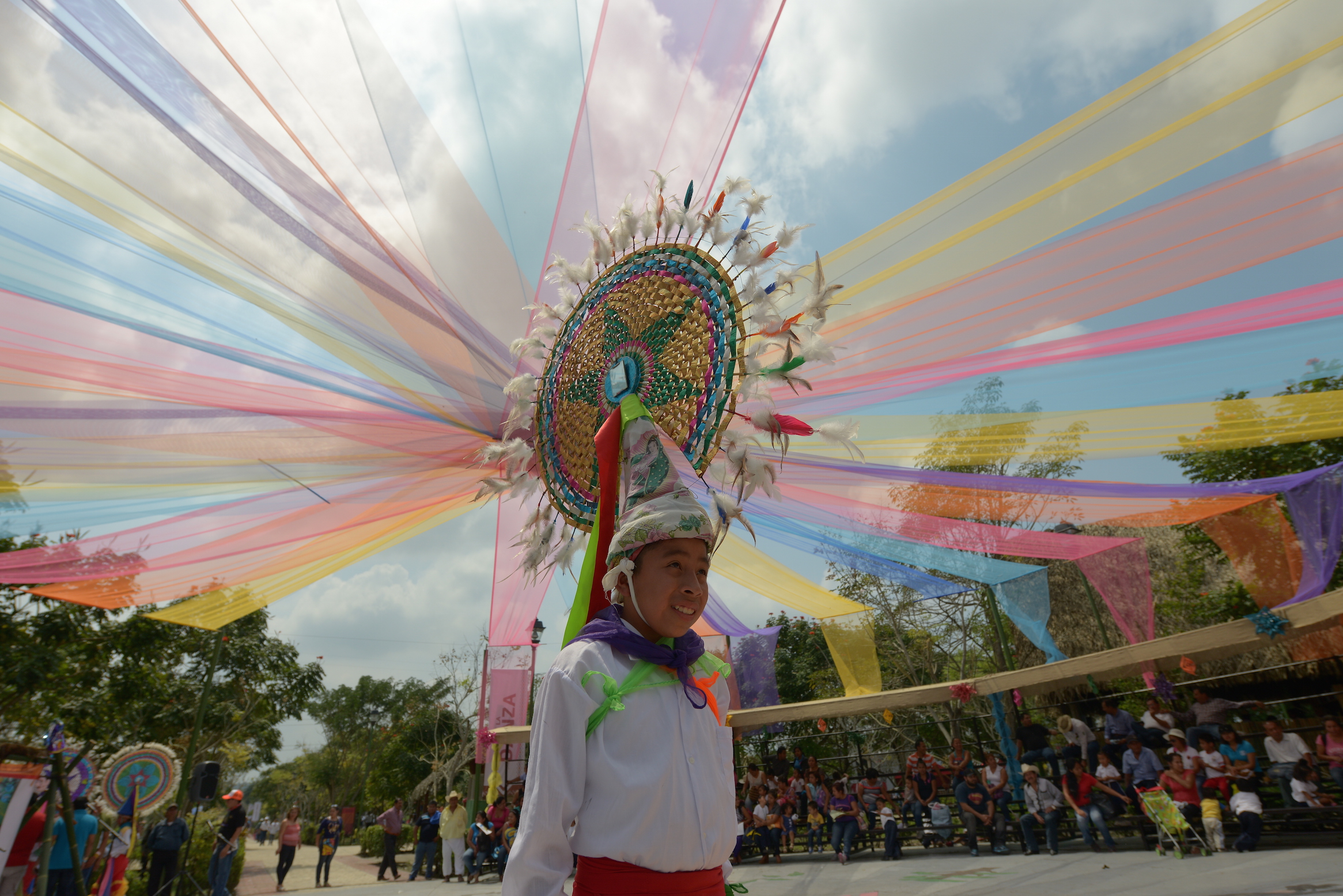 Con Sus Danzas Tradicionales La Cultura Totonaca Expresa Su