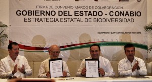 Firman convenio el gobernador y el coordinador nacional de la CONABIO en estrategias sobre biodiversidad