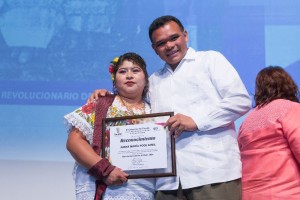 En Yucatán, se reconoce la lucha, esfuerzo y compromiso del sector femenino: RZB