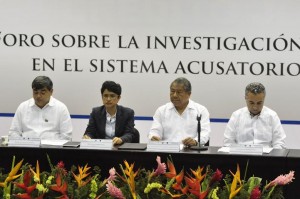 Celebran en la UJAT foro para mejorar  el Sistema Acusatorio Mexicano