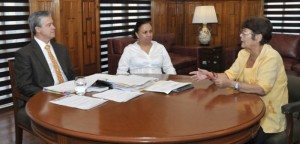 Recibe SEGOB a Embajadora de Cuba en Veracruz