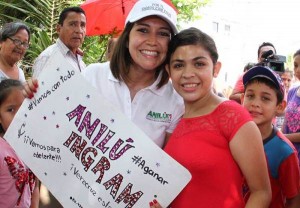 Gestionará Anilú Ingram recursos para el mejoramiento de escuelas en Veracruz