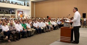 Enterremos los problemas y demos paso al gran desarrollo de Campeche: Alito