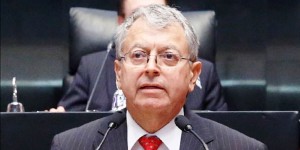 Muere el senador Manuel Camacho Solis