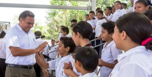 Escuela, eje y centro de la educación en Yucatán