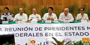 Segunda reunión de presidentes municipales y delegados federales en Cozumel