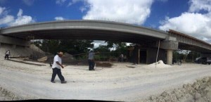 Avanza construcción de puente vehicular en la vía entre Quintana Roo y Campeche: SINTRA