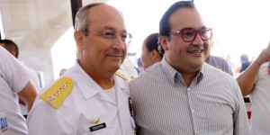 Se reúne Javier Duarte con el Secretario de Marina, en Veracruz