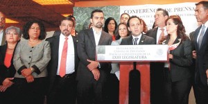 Las bancadas de Morena y Movimiento Ciudadano exigen fin al dispendio en San Lázaro