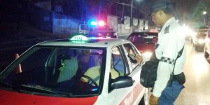 Realiza Policía Vial operativo preventivo de alcoholimetría en Coatzacoalcos