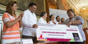 Más créditos sociales y apoyos alimentarios, para Yucatán