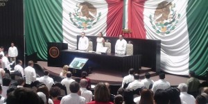 Somos un gobierno joven que sabe cumplir a los Quintanarroenses: Roberto Borge