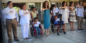 Prioridad para este sexenio en Campeche, las personas con disparidad: Christelle Castañón
