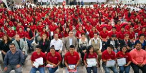 Avanza Veracruz en combate a desigualdad educativa: Javier Duarte