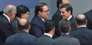 Acompaña Javier Duarte al presidente Enrique Peña Nieto en su Tercer Informe de Gobierno