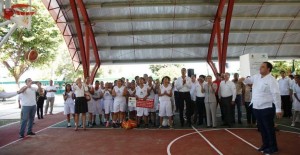 Inaugura el gobernador Roberto Borge los domos deportivos en Bachilleres y CONALEP en Chetumal