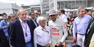 Convive Rey Juan Carlos con Carlos Sainz Jr. en Gran Premio de México