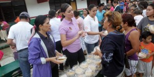 Mariana Zorrilla de Borge vuelve a visitar la colonia Proterritorio en Chetumal