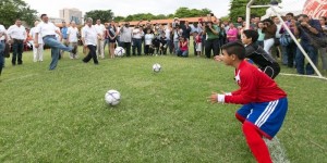 Rueda el balón en la Liga de Fútbol «Juan N. Cuevas» en Yucatán